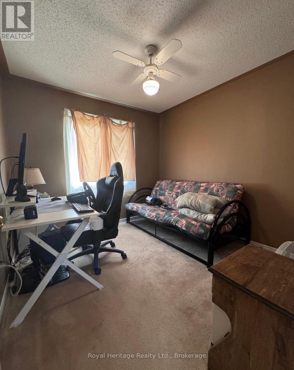 7 Lang Court, Kawartha Lakes (Lindsay), Ontario  K9V 6E5 - Photo 15 - X13788880