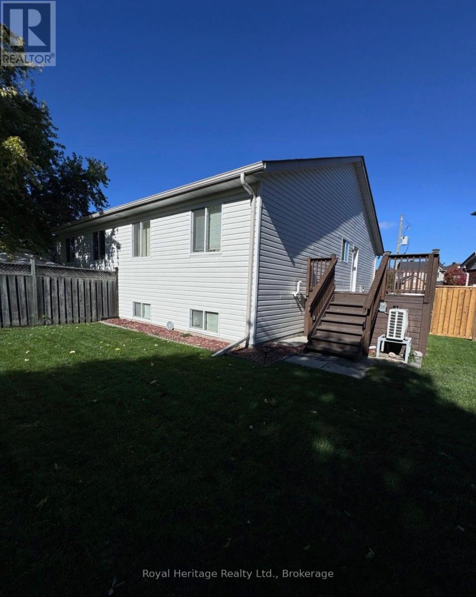 7 Lang Court, Kawartha Lakes (Lindsay), Ontario  K9V 6E5 - Photo 2 - X13788880