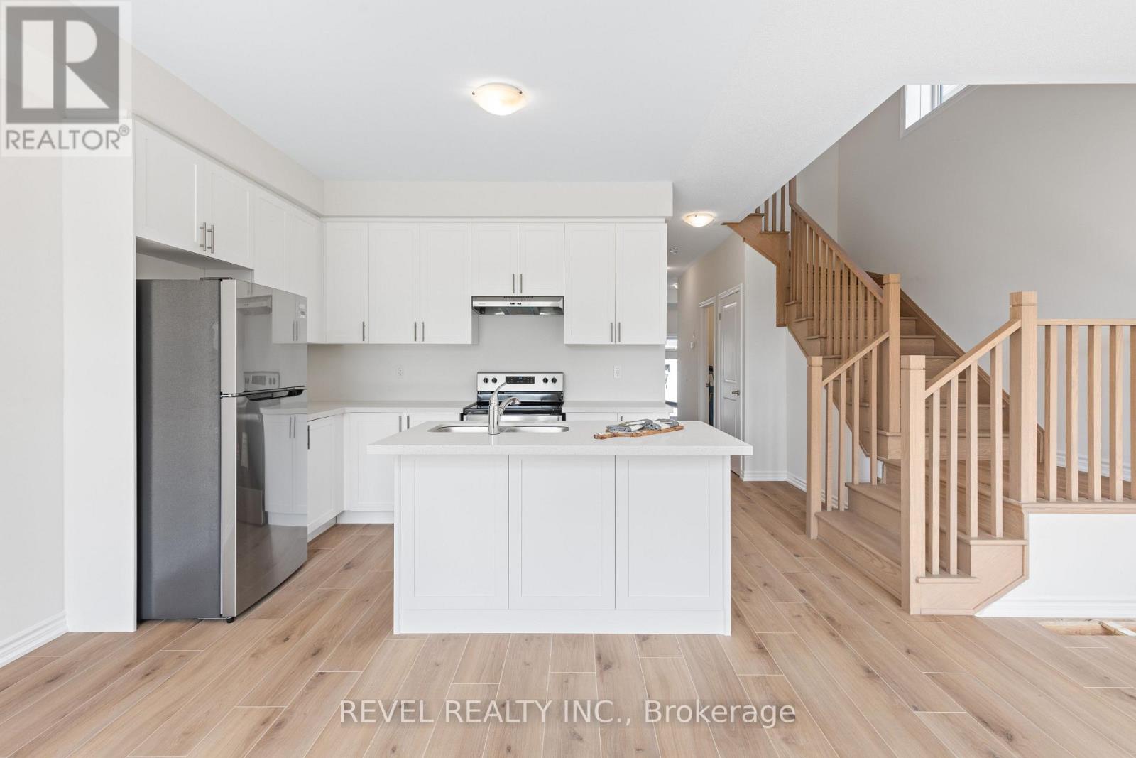 38 Hickey Lane, Kawartha Lakes (Lindsay), Ontario  K9V 1T9 - Photo 6 - X13789668