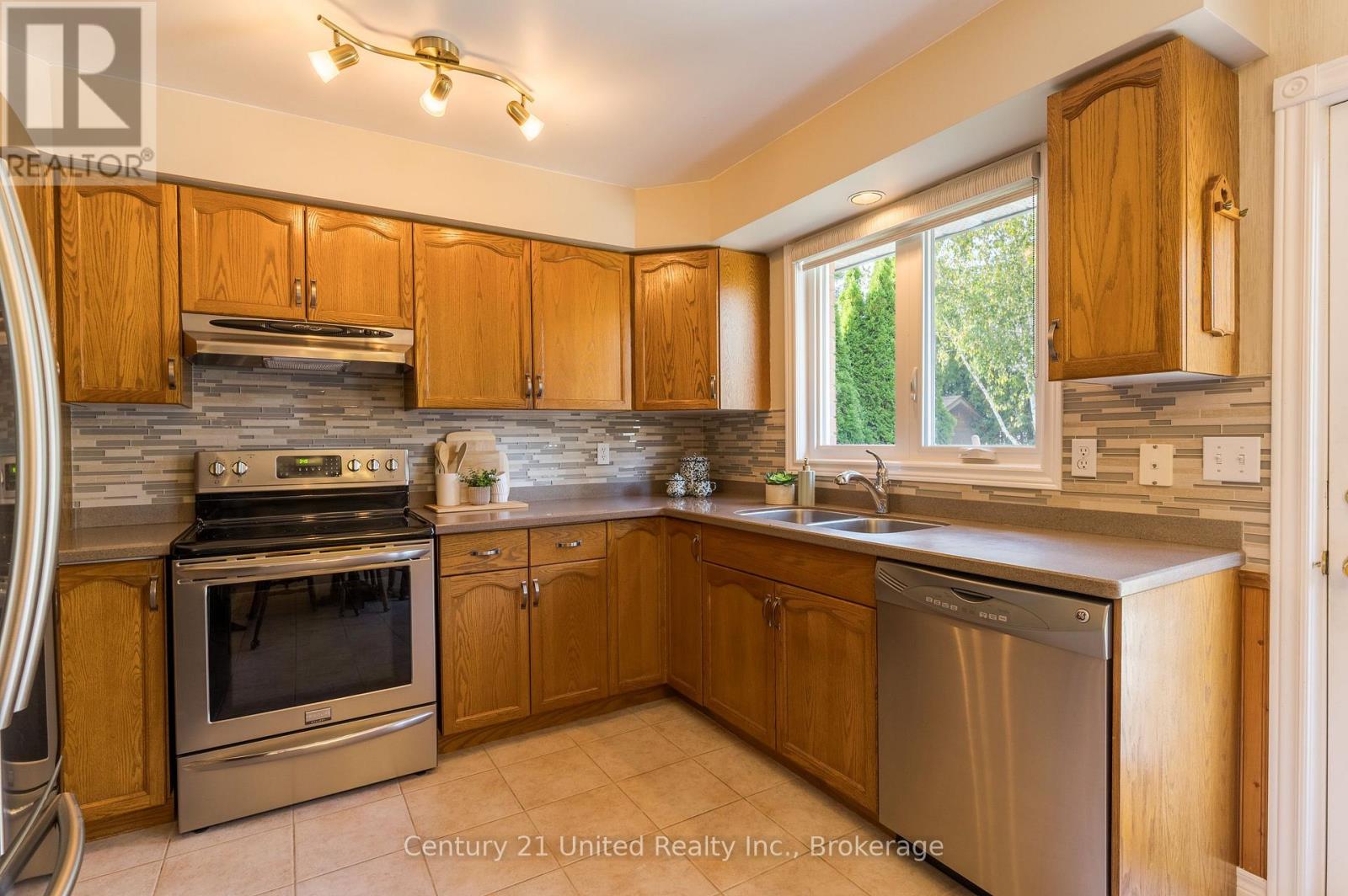 1441 Hetherington Drive, Peterborough (Northcrest Ward 5), Ontario  K9L 1Y7 - Photo 17 - X13790614