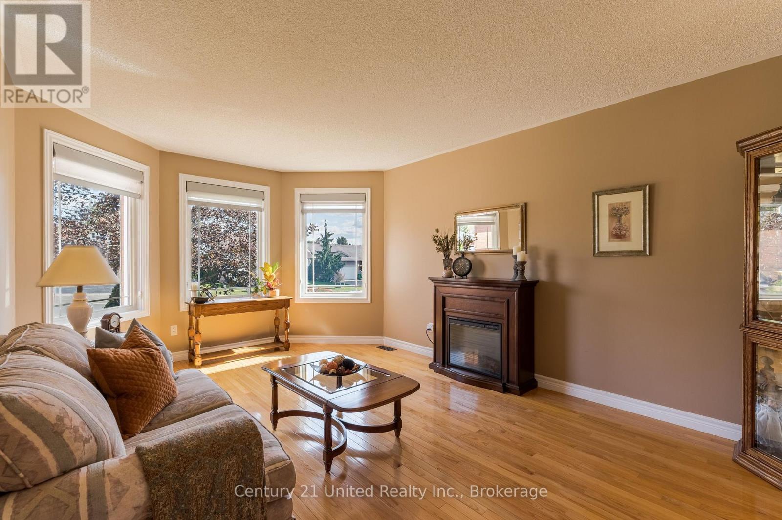 1441 Hetherington Drive, Peterborough (Northcrest Ward 5), Ontario  K9L 1Y7 - Photo 7 - X13790614