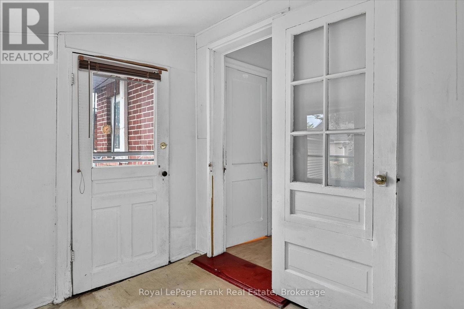 466 Edison Avenue, Peterborough (Otonabee Ward 1), Ontario  K9J 4G3 - Photo 18 - X13790840