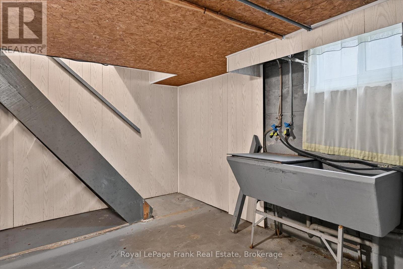 466 Edison Avenue, Peterborough (Otonabee Ward 1), Ontario  K9J 4G3 - Photo 28 - X13790840