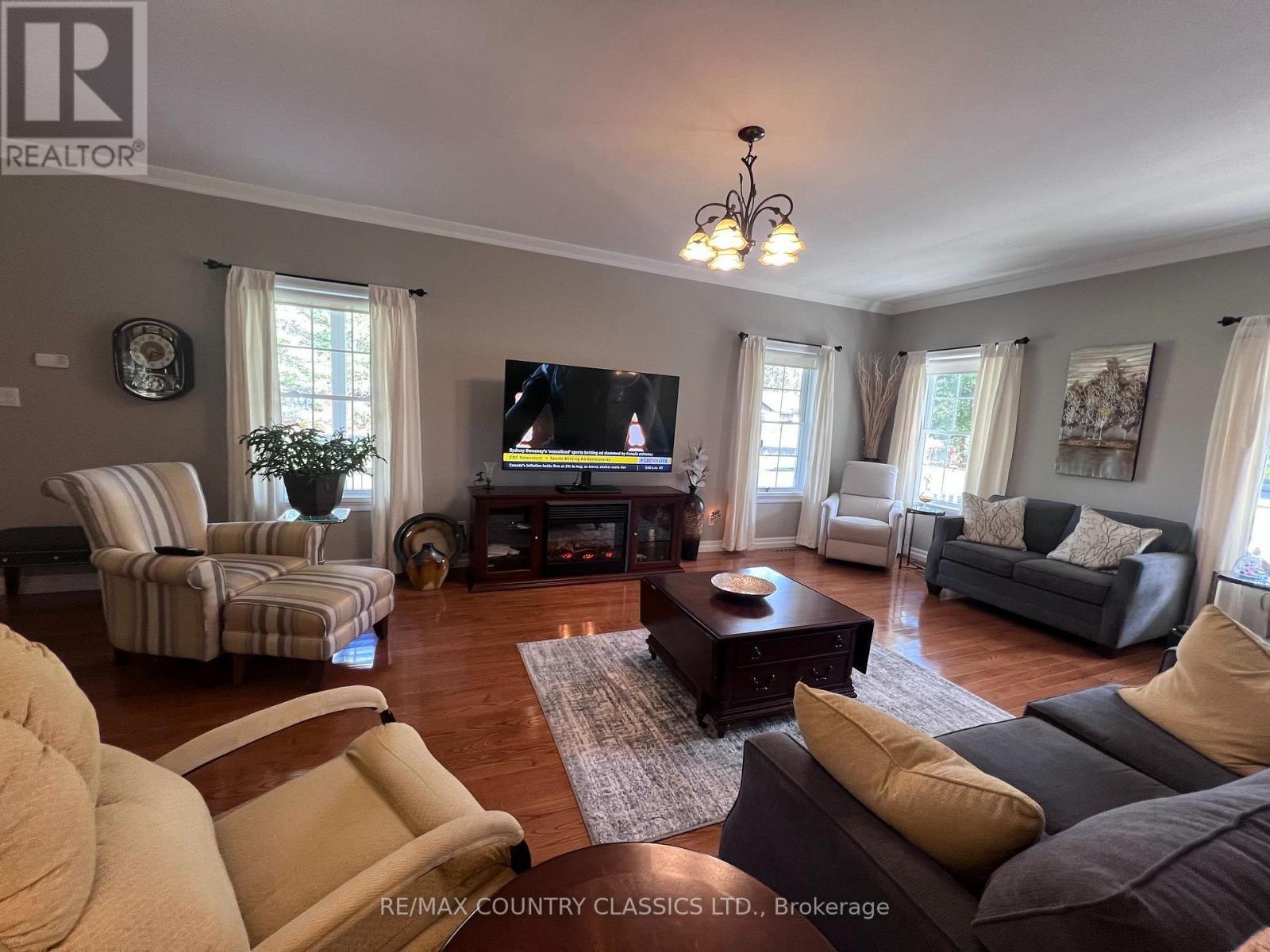 18 Wilson Lane, Hastings Highlands (Herschel Ward), Ontario  K0L 1C0 - Photo 6 - X13791014
