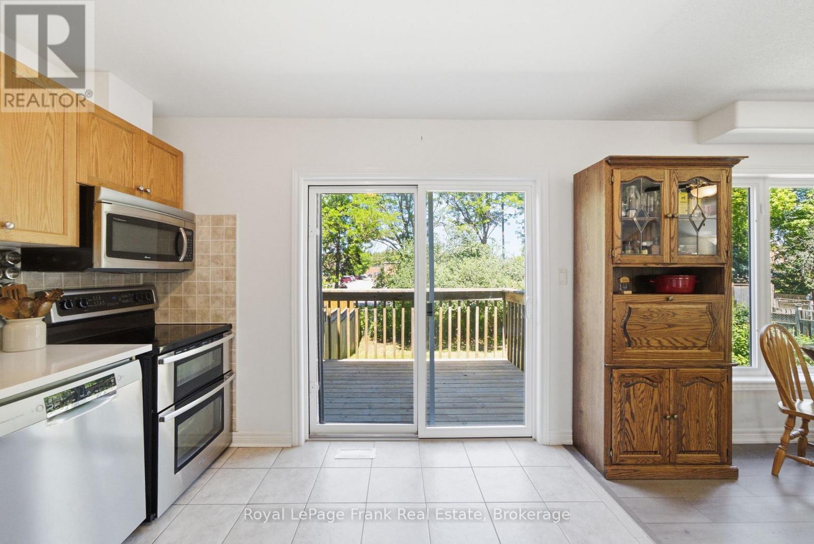 26 Fallingbrook Crescent, Kawartha Lakes (Lindsay), Ontario  K9V 0B3 - Photo 13 - X13791170