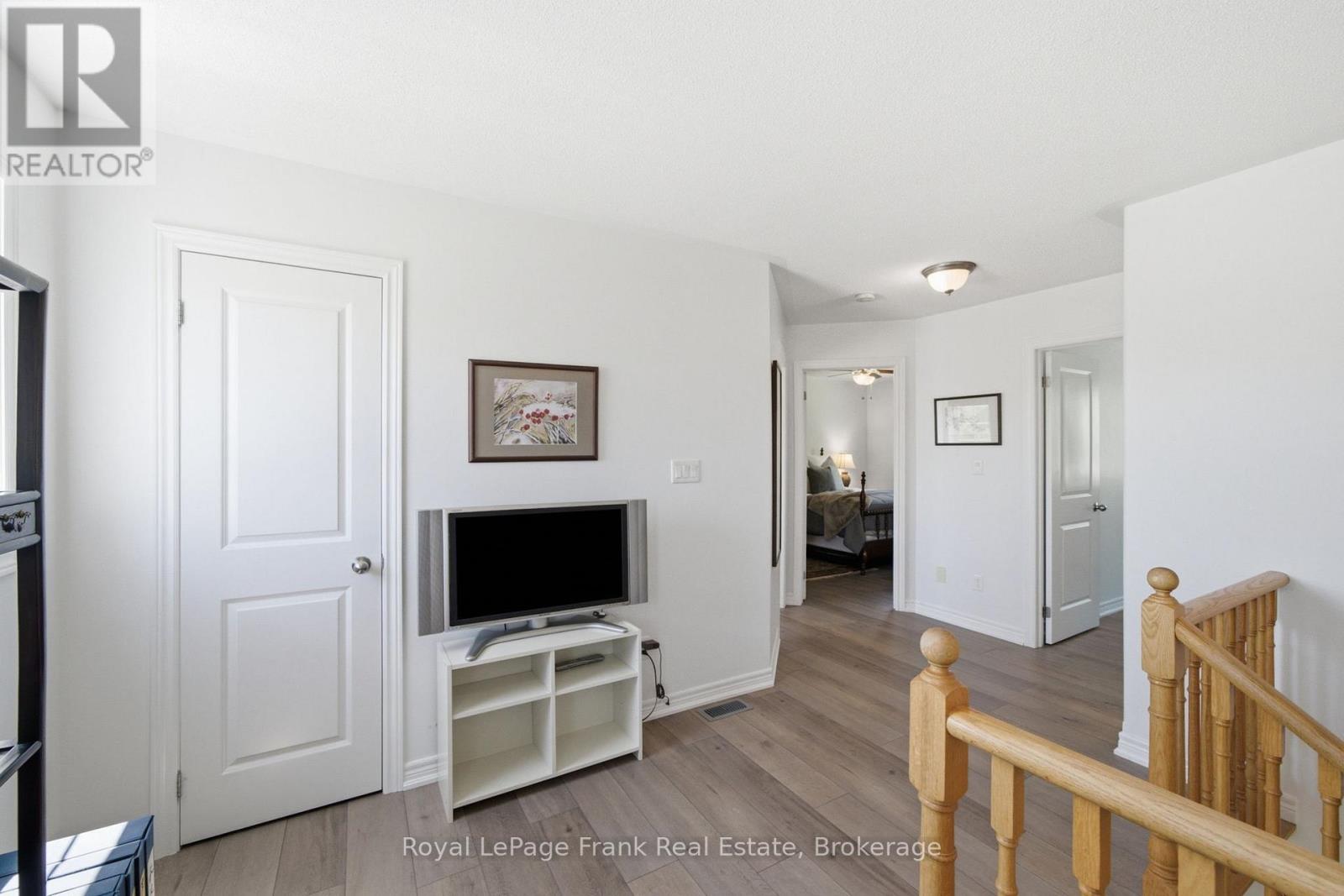26 Fallingbrook Crescent, Kawartha Lakes (Lindsay), Ontario  K9V 0B3 - Photo 15 - X13791170