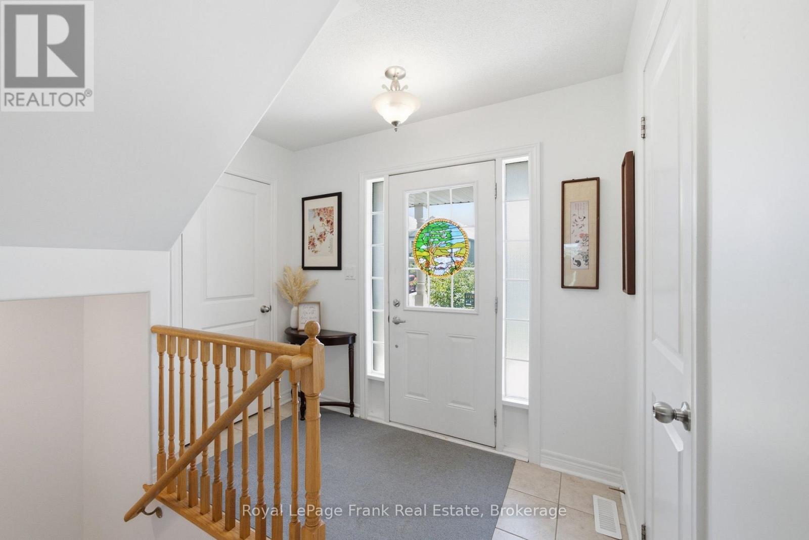 26 Fallingbrook Crescent, Kawartha Lakes (Lindsay), Ontario  K9V 0B3 - Photo 5 - X13791170