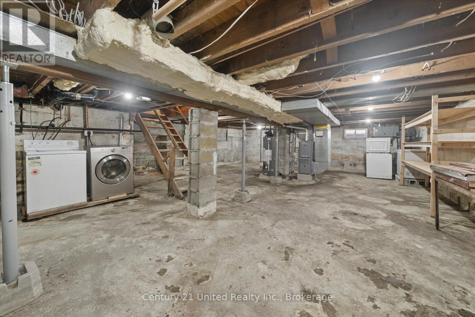584 Wolfe Street, Peterborough (Town Ward 3), Ontario  K9J 2L8 - Photo 25 - X13791574