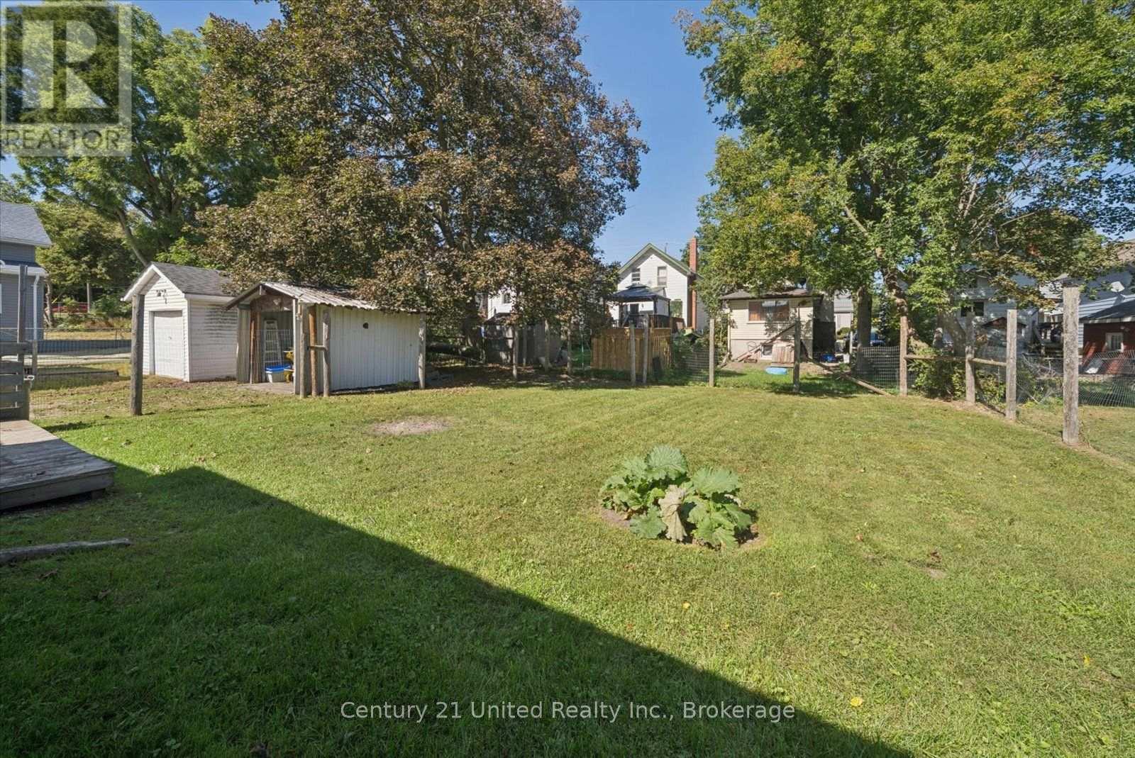 584 Wolfe Street, Peterborough (Town Ward 3), Ontario  K9J 2L8 - Photo 27 - X13791574