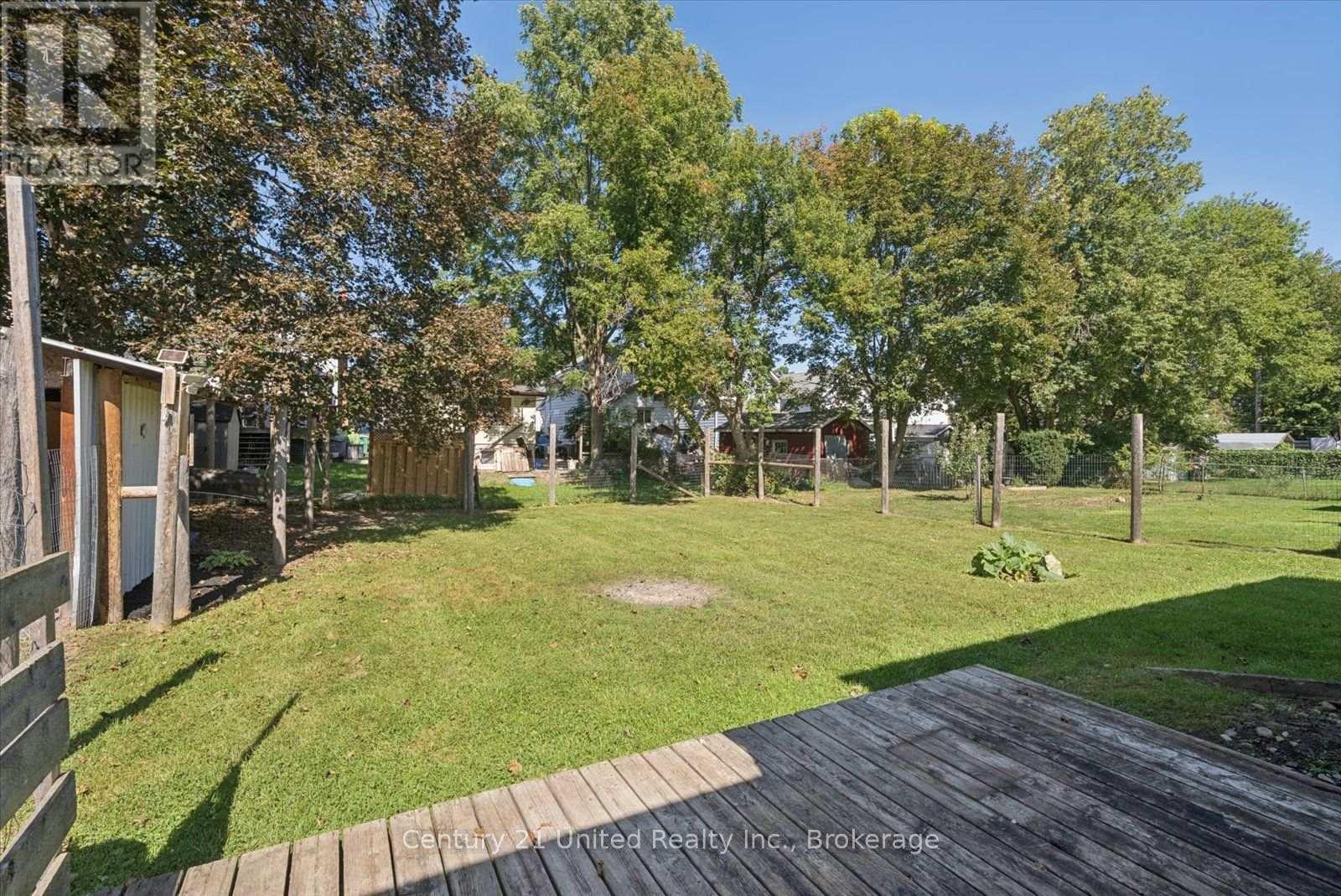 584 Wolfe Street, Peterborough (Town Ward 3), Ontario  K9J 2L8 - Photo 28 - X13791574