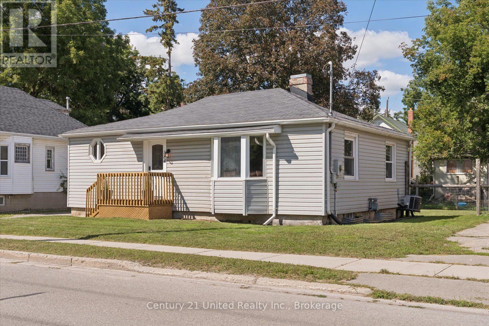 584 Wolfe Street, Peterborough (Town Ward 3), Ontario  K9J 2L8 - Photo 31 - X13791574