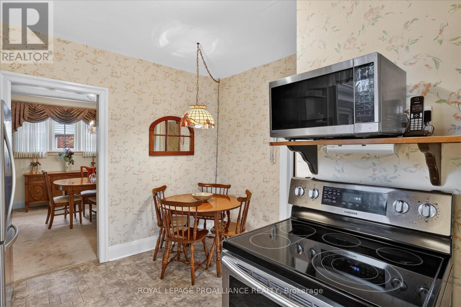 210 Aberdeen Avenue, Peterborough (Northcrest Ward 5), Ontario  K9H 4W8 - Photo 18 - X13791694