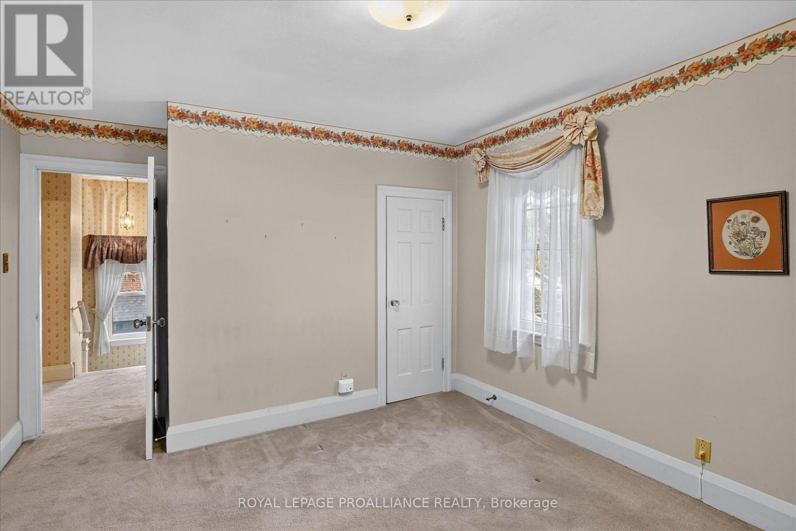 210 Aberdeen Avenue, Peterborough (Northcrest Ward 5), Ontario  K9H 4W8 - Photo 33 - X13791694