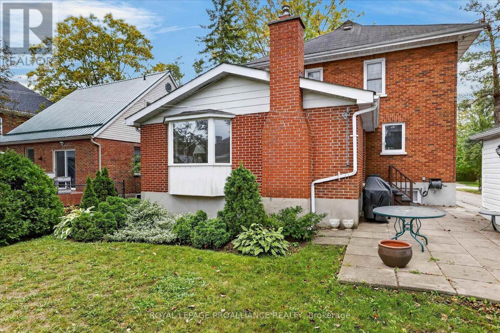 210 Aberdeen Avenue, Peterborough (Northcrest Ward 5), Ontario  K9H 4W8 - Photo 43 - X13791694