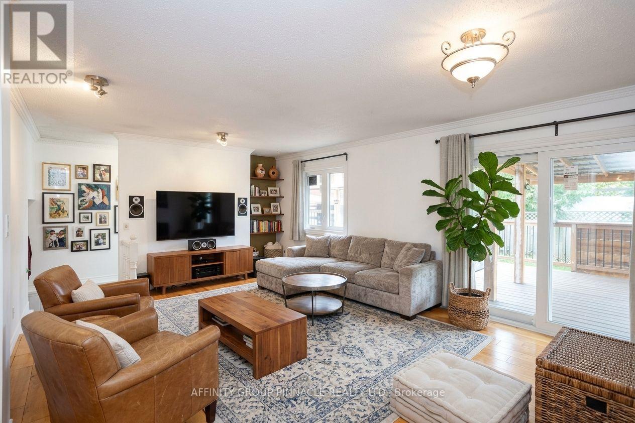 71 Glenelg Street W, Kawartha Lakes (Lindsay), Ontario  K9V 2V6 - Photo 15 - X13792466
