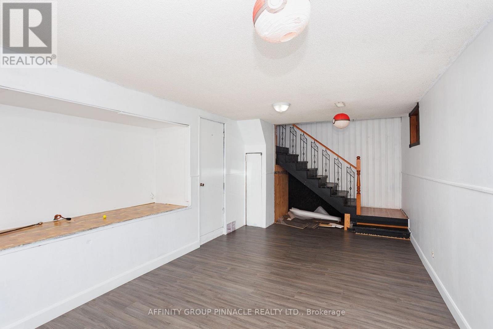 71 Glenelg Street W, Kawartha Lakes (Lindsay), Ontario  K9V 2V6 - Photo 28 - X13792466
