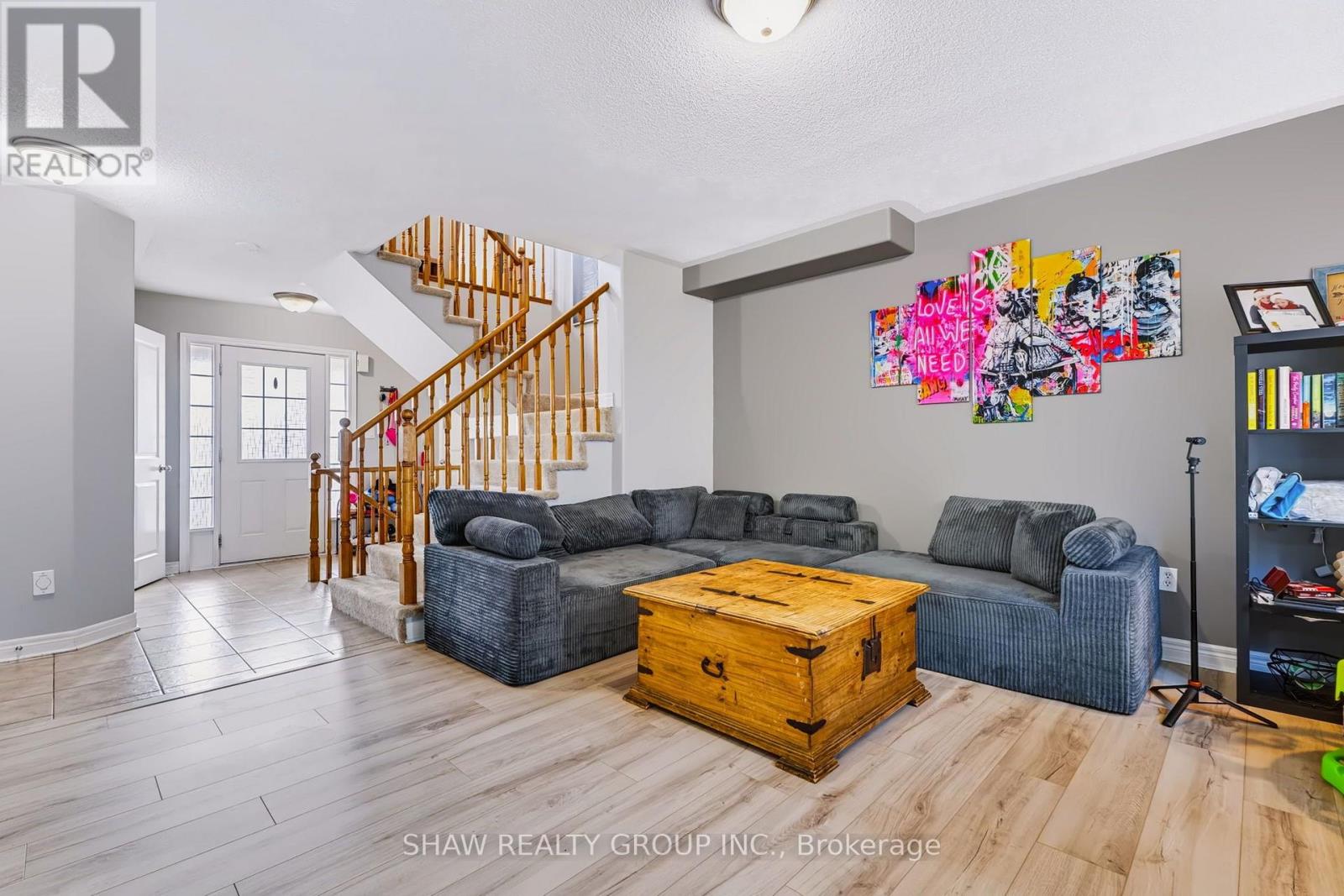 24 Fallingbrook Crescent, Kawartha Lakes (Lindsay), Ontario  K9V 0B3 - Photo 10 - X13792570