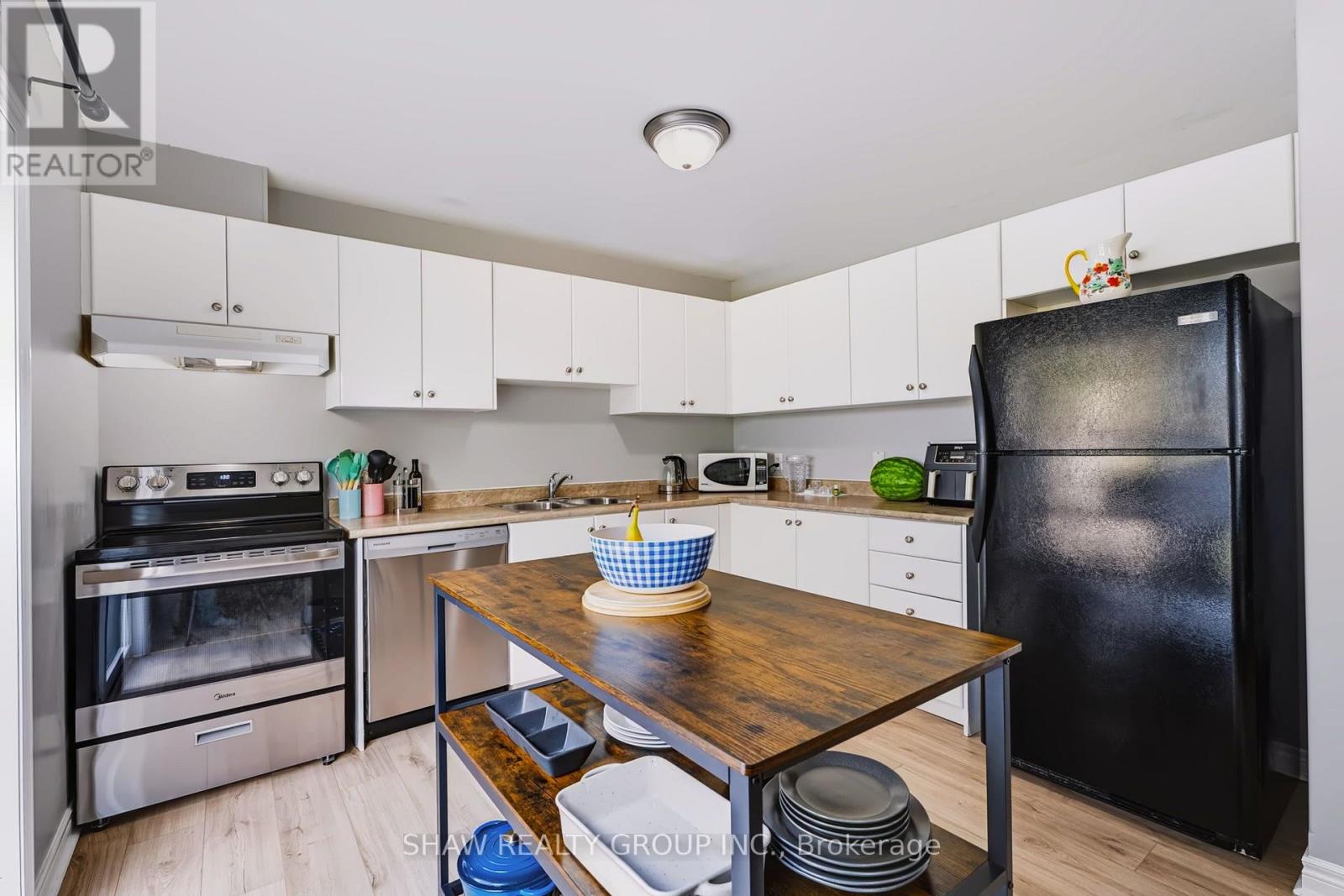 24 Fallingbrook Crescent, Kawartha Lakes (Lindsay), Ontario  K9V 0B3 - Photo 16 - X13792570