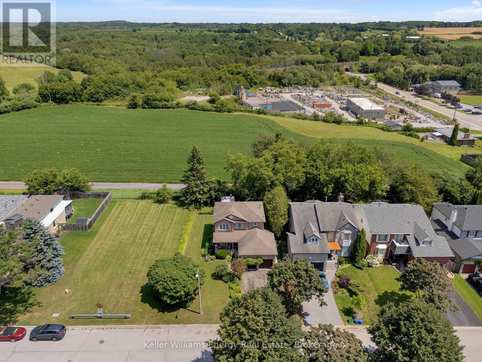 276 Andrew Street, Clarington (Newcastle), Ontario  L1B 1K3 - Photo 3 - E13792686