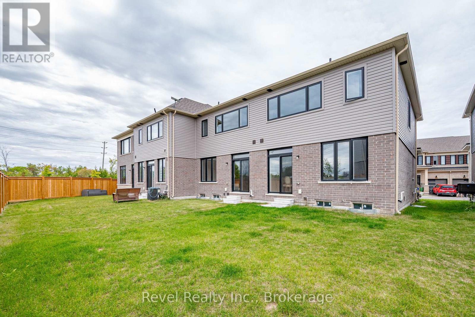 38 Hickey Lane, Kawartha Lakes (Lindsay), Ontario  K9V 1T9 - Photo 34 - X13792820