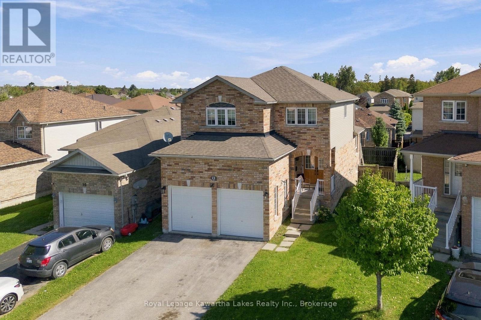 12 LUCAS CRESCENT, kawartha lakes (lindsay), Ontario