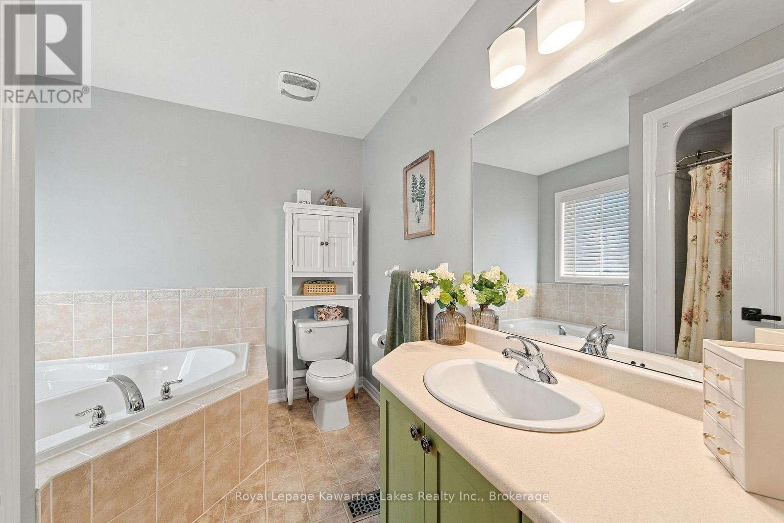 12 Lucas Crescent, Kawartha Lakes (Lindsay), Ontario  K9V 0C5 - Photo 36 - X13793082