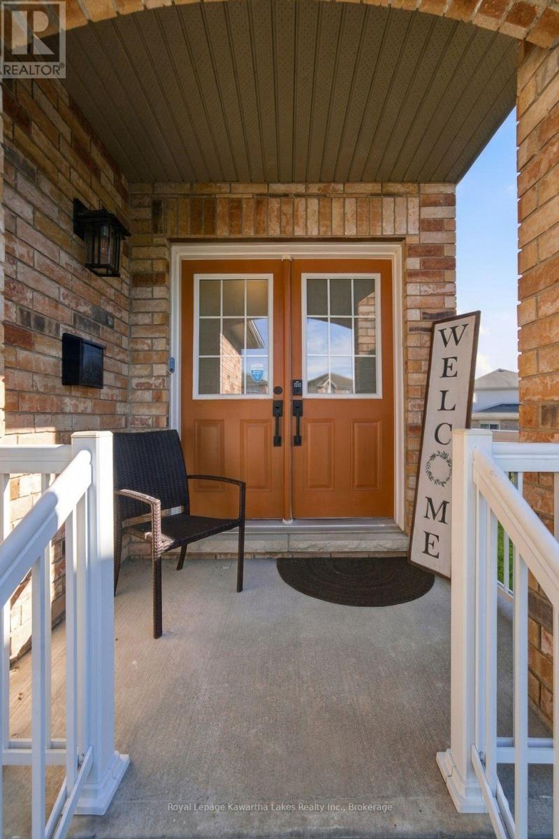 12 Lucas Crescent, Kawartha Lakes (Lindsay), Ontario  K9V 0C5 - Photo 8 - X13793082