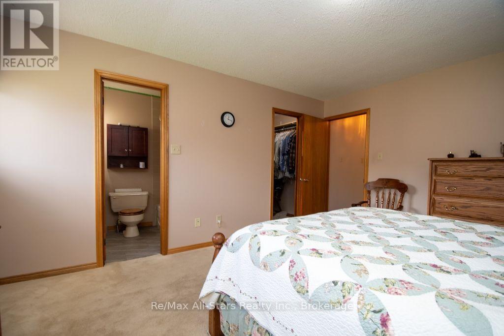 1921 Mapleridge Drive, Peterborough (Monaghan Ward 2), Ontario  K9K 1R1 - Photo 16 - X13793188