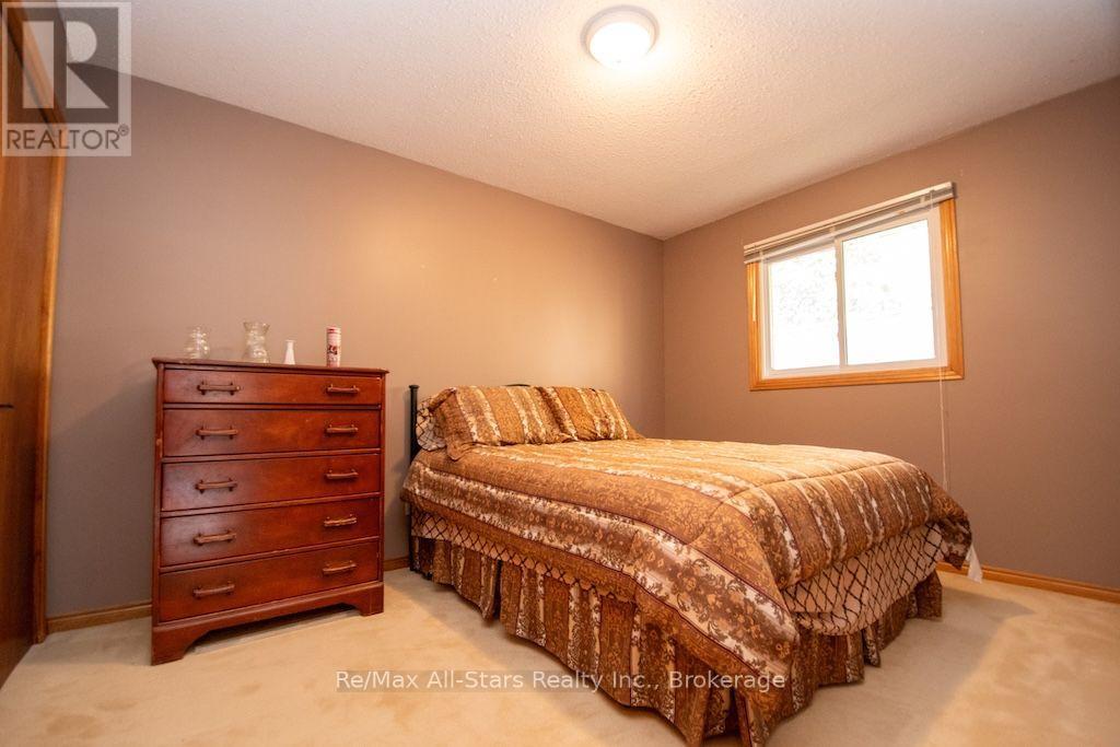 1921 Mapleridge Drive, Peterborough (Monaghan Ward 2), Ontario  K9K 1R1 - Photo 18 - X13793188