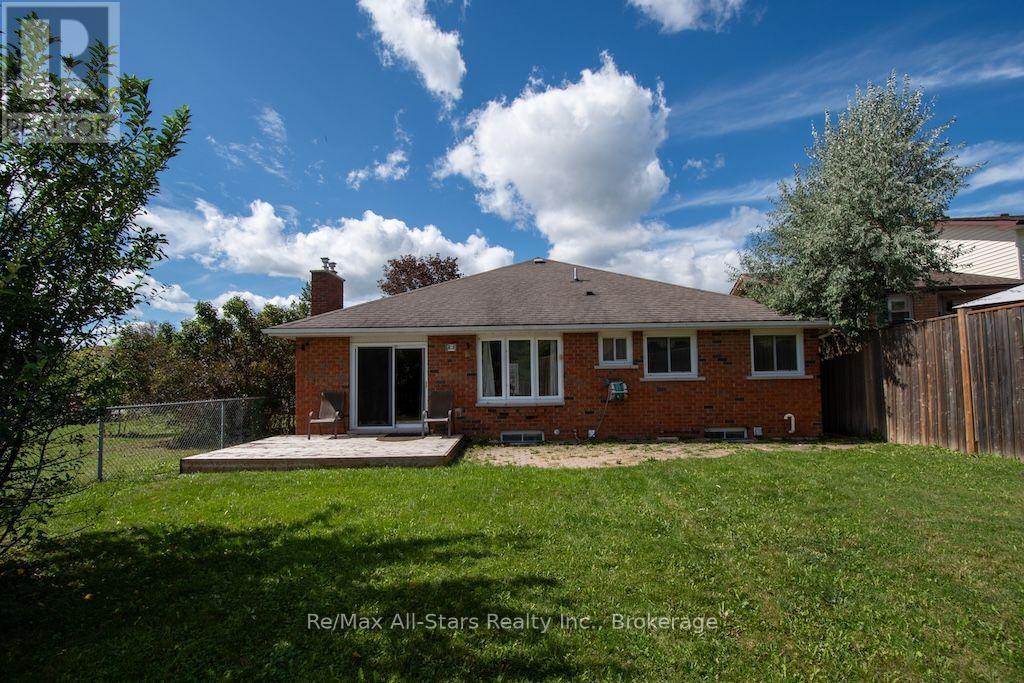 1921 Mapleridge Drive, Peterborough (Monaghan Ward 2), Ontario  K9K 1R1 - Photo 31 - X13793188