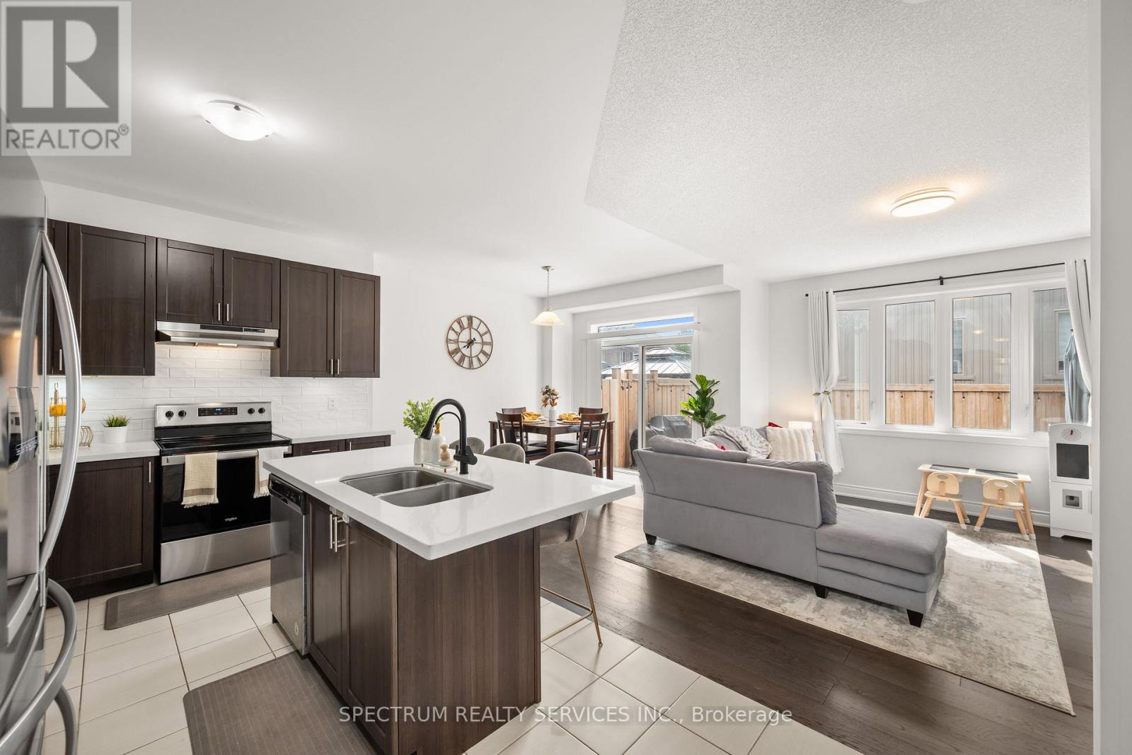 32 Horizon Avenue, Cavan Monaghan (Millbrook Village), Ontario  L0A 1G0 - Photo 7 - X13793566