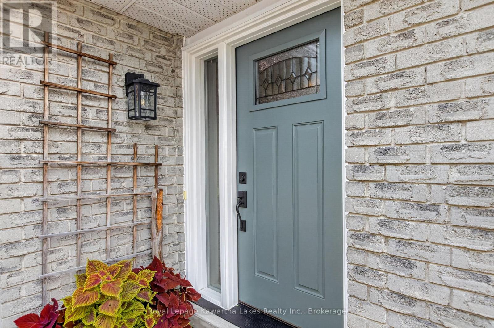 18 Madill Crescent, Kawartha Lakes (Lindsay), Ontario  K9V 5W8 - Photo 32 - X13795474