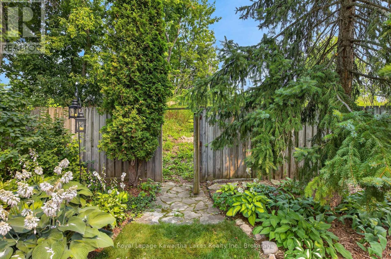 18 Madill Crescent, Kawartha Lakes (Lindsay), Ontario  K9V 5W8 - Photo 46 - X13795474