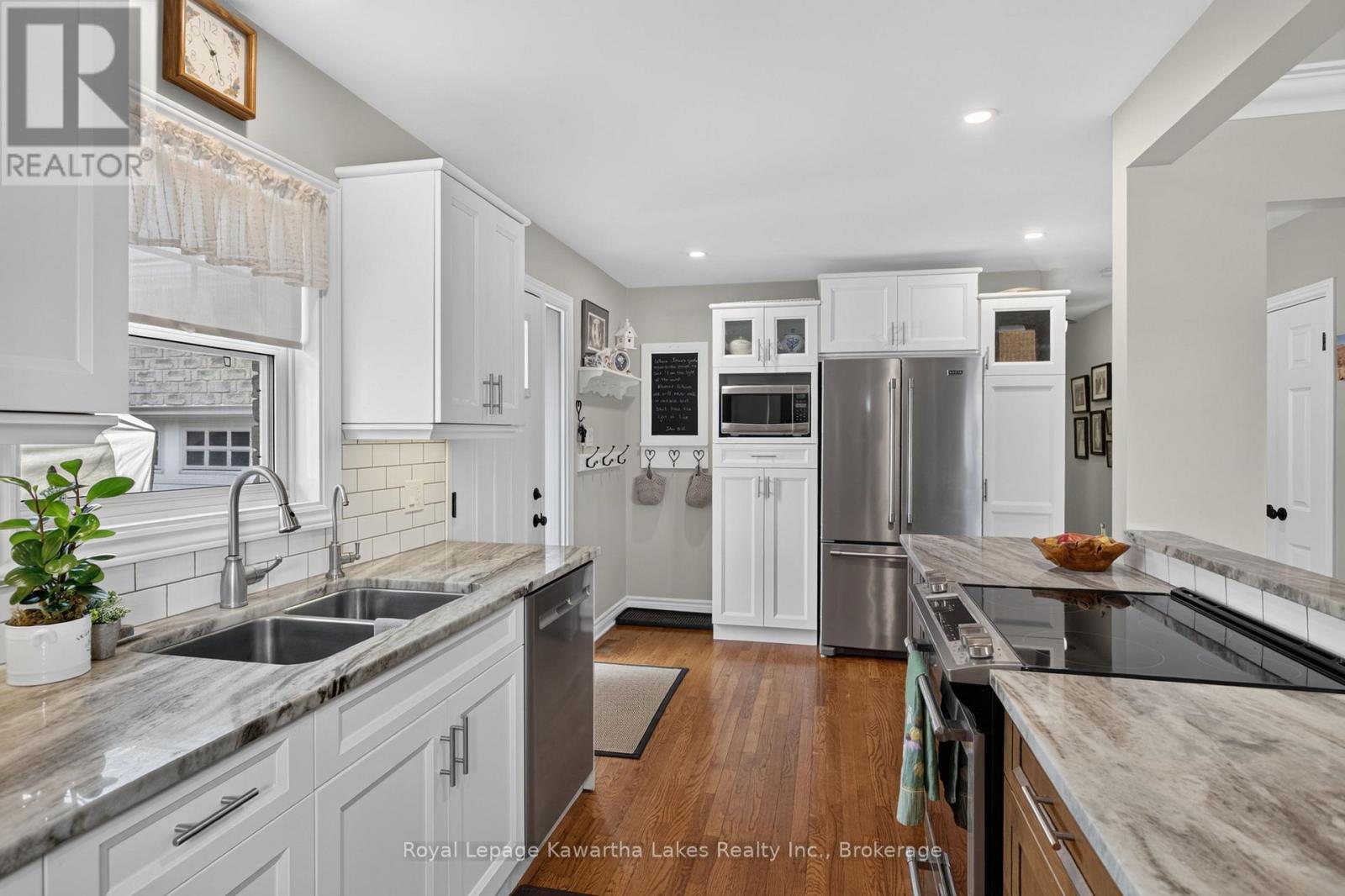 18 Madill Crescent, Kawartha Lakes (Lindsay), Ontario  K9V 5W8 - Photo 8 - X13795474