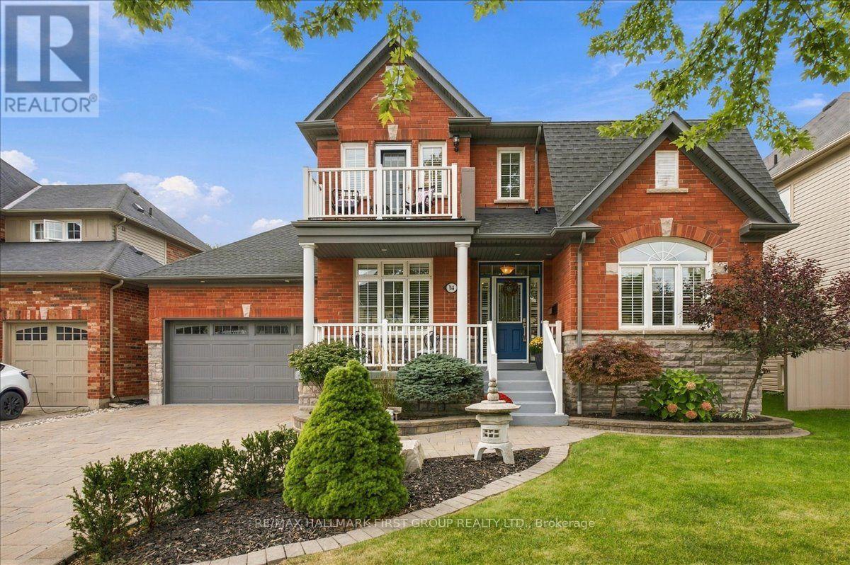 14 BELSEY LANE, clarington (newcastle), Ontario