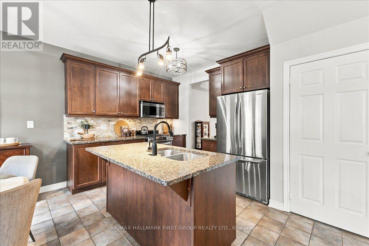 14 Belsey Lane, Clarington (Newcastle), Ontario  L1B 0B3 - Photo 9 - E13795838