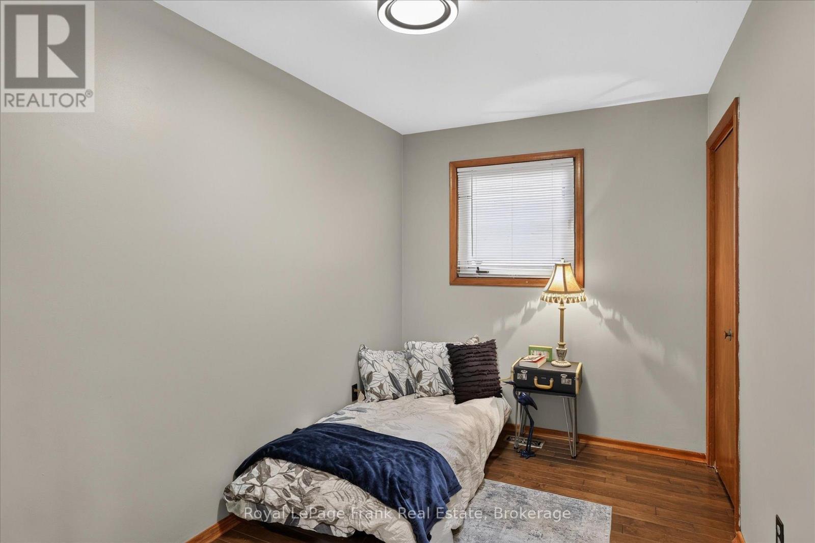 948 St Pauls Street, Peterborough (Northcrest Ward 5), Ontario  K9H 6J6 - Photo 15 - X13796704