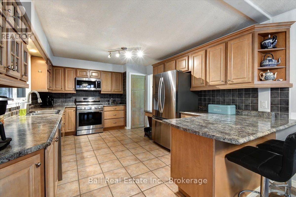 11 Ridge Road, Bancroft (Bancroft Ward), Ontario  K0L 1C0 - Photo 11 - X13796844