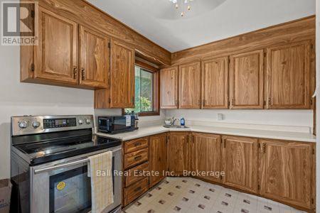547 Albert Street, Peterborough (Town Ward 3), Ontario  K9J 4N7 - Photo 13 - X13797070