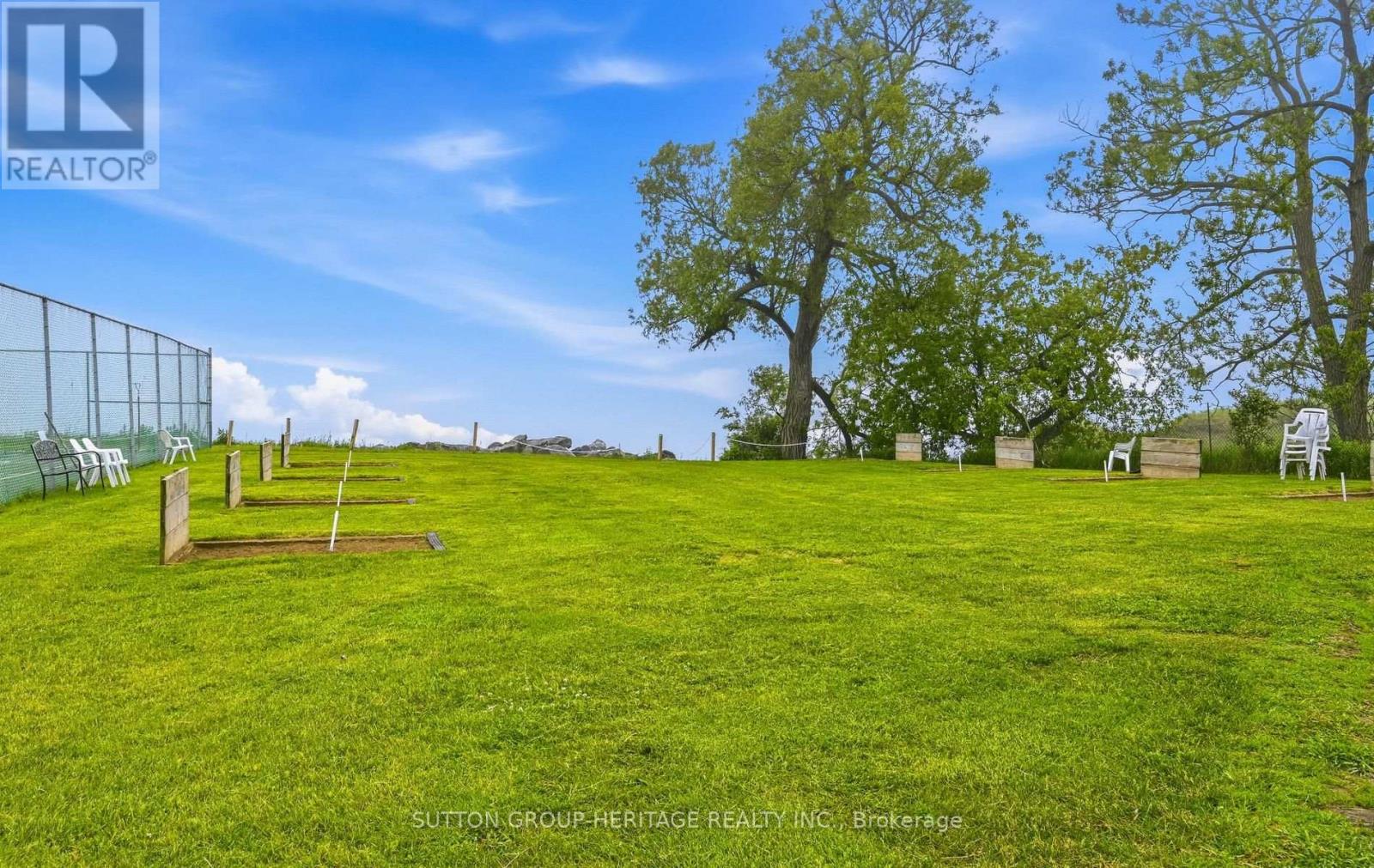 89 Bluffs Road, Clarington (Newcastle), Ontario  L1B 1B9 - Photo 43 - E13796954