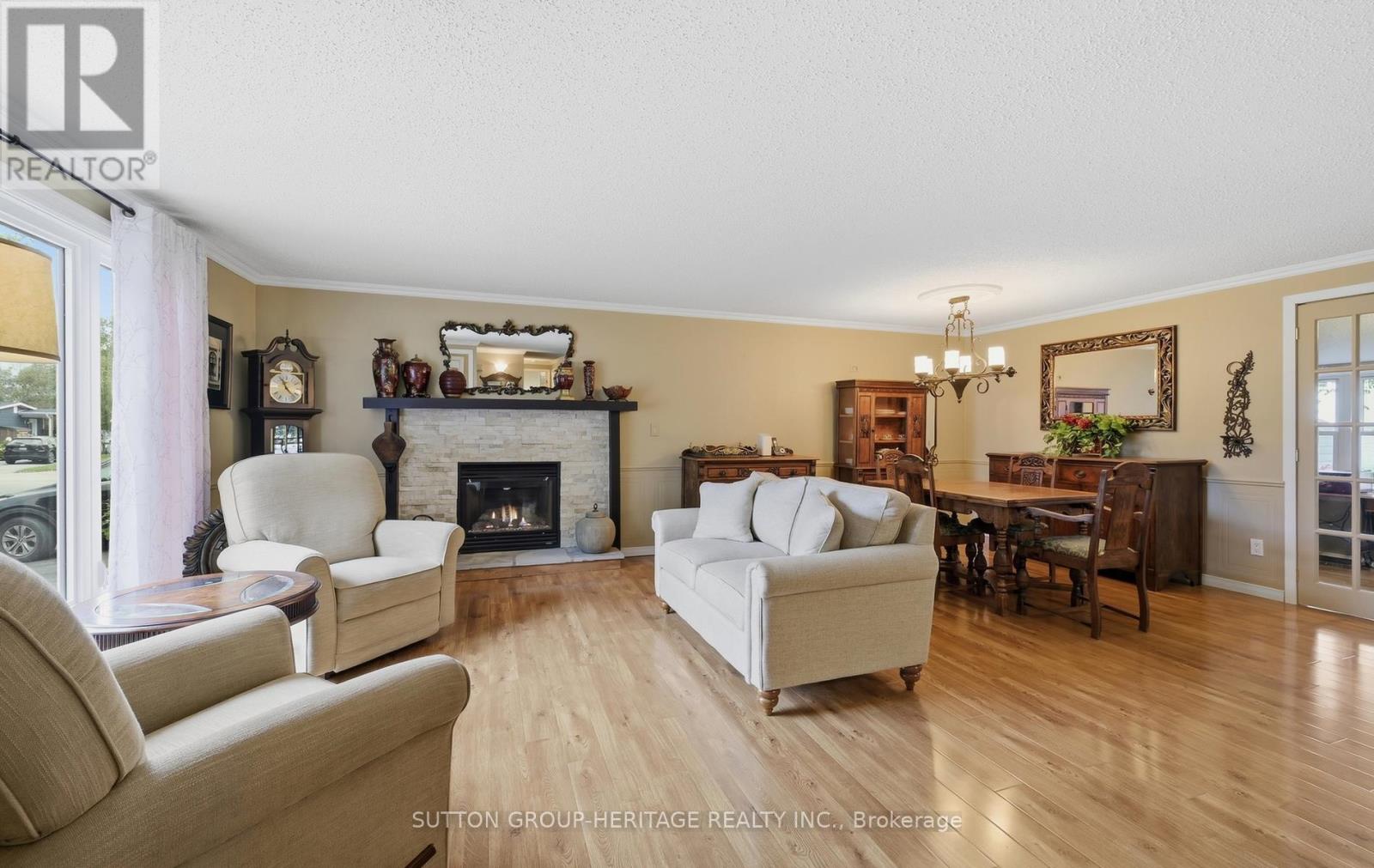 89 Bluffs Road, Clarington (Newcastle), Ontario  L1B 1B9 - Photo 7 - E13796954