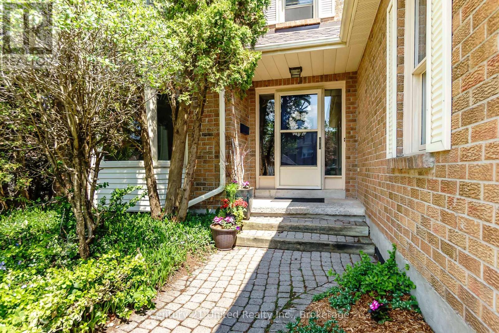 1540 Fair Avenue, Peterborough (Monaghan Ward 2), Ontario  K9K 1T2 - Photo 4 - X13797346