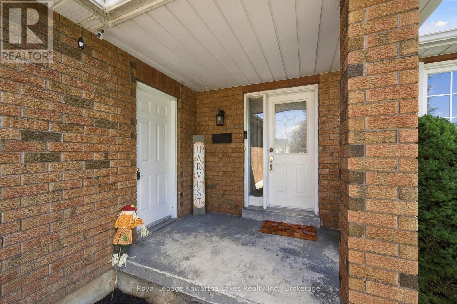1220 Wildlark Drive, Peterborough (Monaghan Ward 2), Ontario  K9K 2J7 - Photo 8 - X13797816