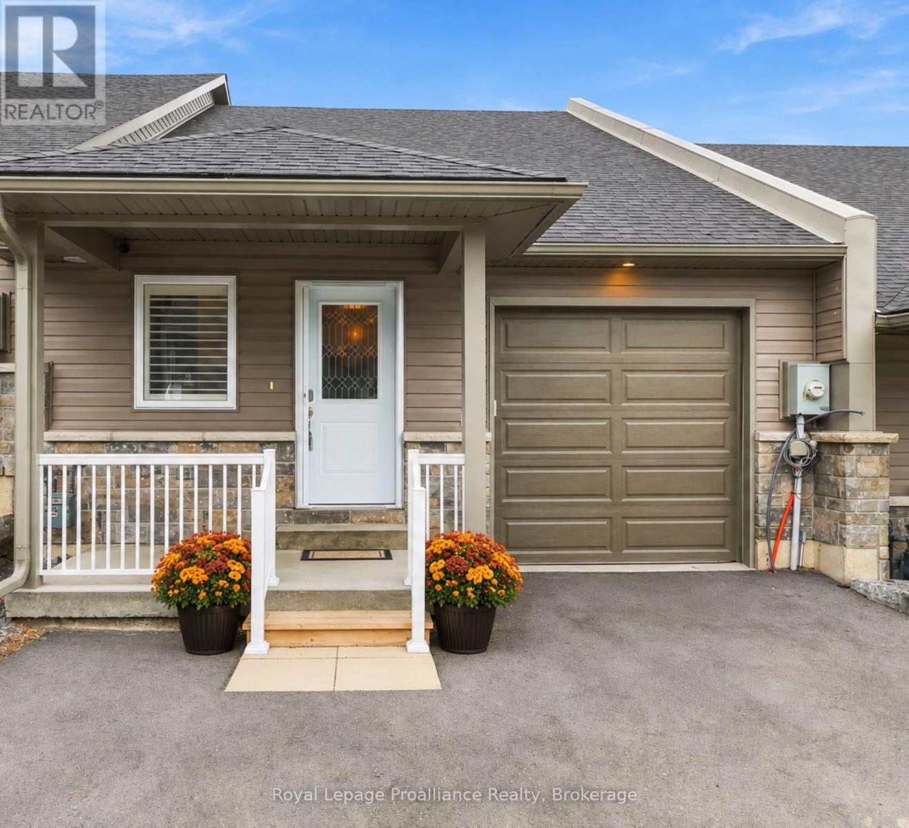 8 FERRIS COURT, trent hills (campbellford), Ontario
