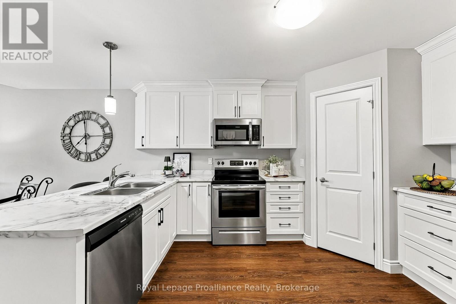 8 Ferris Court, Trent Hills (Campbellford), Ontario  K0L 1L0 - Photo 7 - X13797904