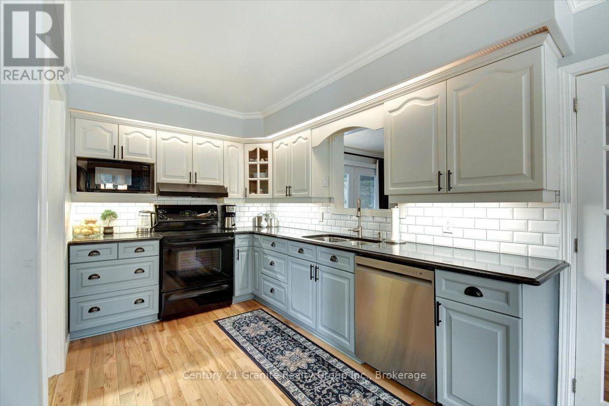 5 Forest Hill Road, Bancroft (Bancroft Ward), Ontario  K0L 1C0 - Photo 13 - X13798454