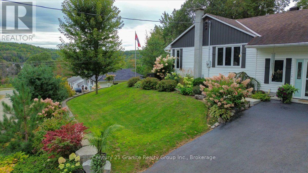 5 Forest Hill Road, Bancroft (Bancroft Ward), Ontario  K0L 1C0 - Photo 2 - X13798454