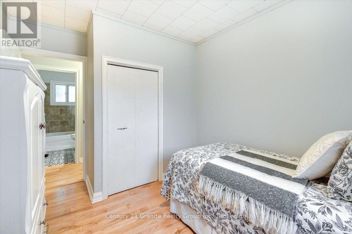 5 Forest Hill Road, Bancroft (Bancroft Ward), Ontario  K0L 1C0 - Photo 24 - X13798454