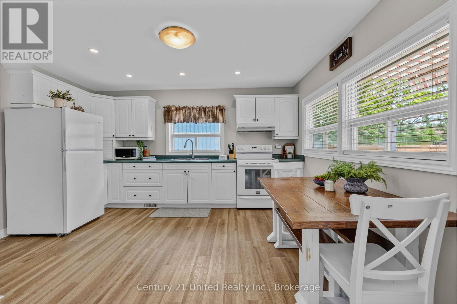 48 Leahys Lane, Peterborough (Ashburnham Ward 4), Ontario  K9H 2H1 - Photo 3 - X13798816