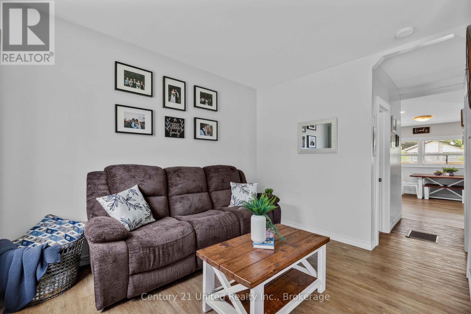 48 Leahys Lane, Peterborough (Ashburnham Ward 4), Ontario  K9H 2H1 - Photo 7 - X13798816